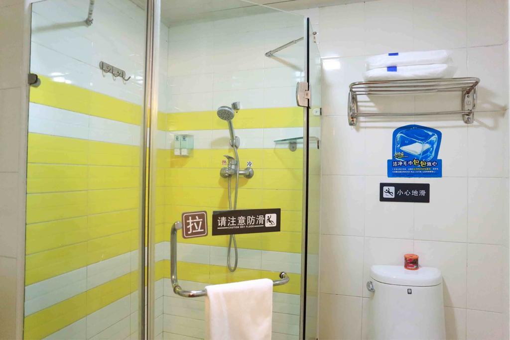 7Days Inn Jiangmen Peng Jiang Qiao North Room photo